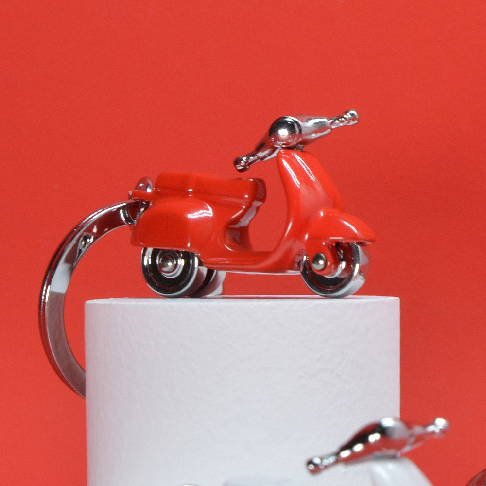 Metalmorphose Red Scooter keyring