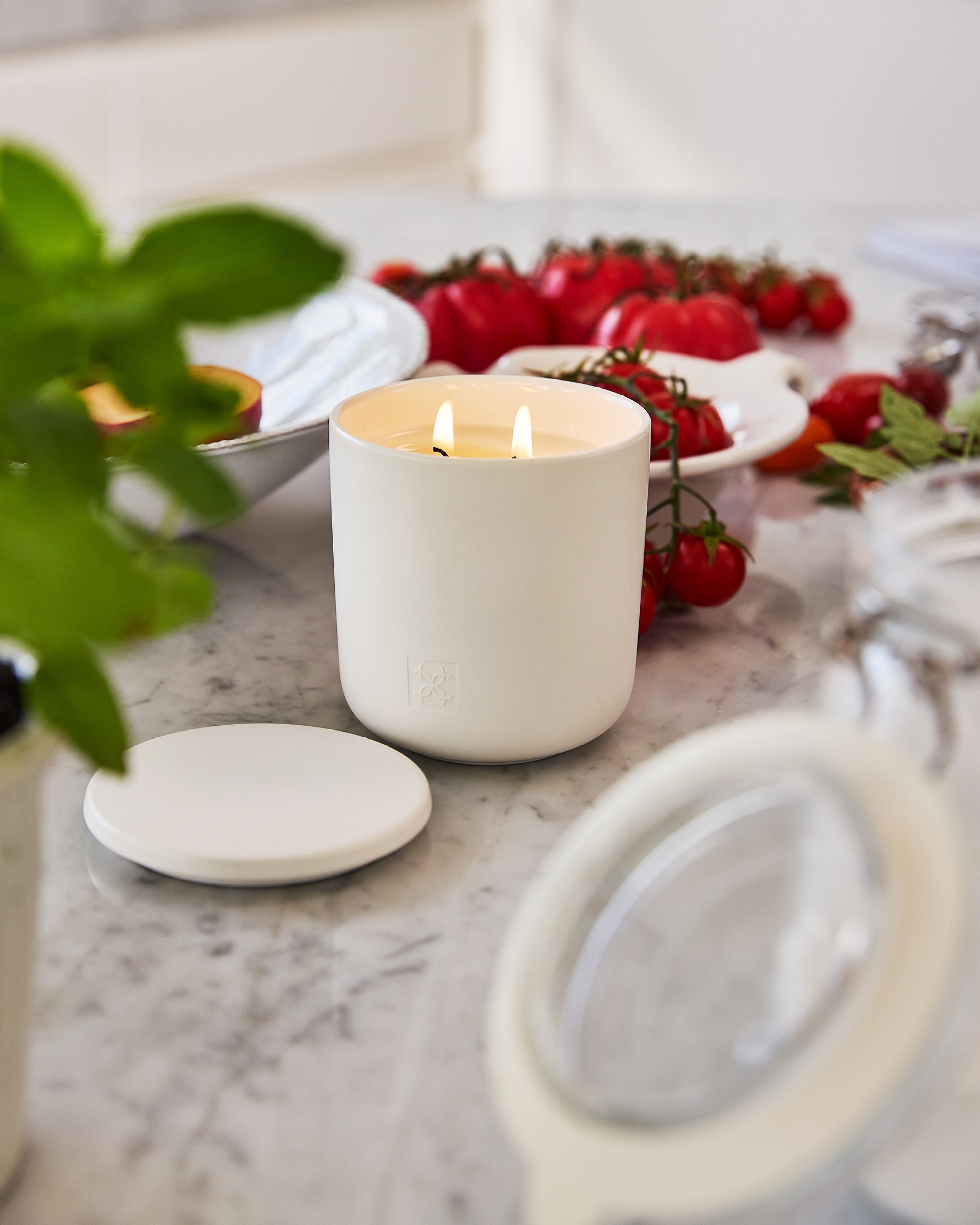 Amber & Sandalwood 300g Soy Candle