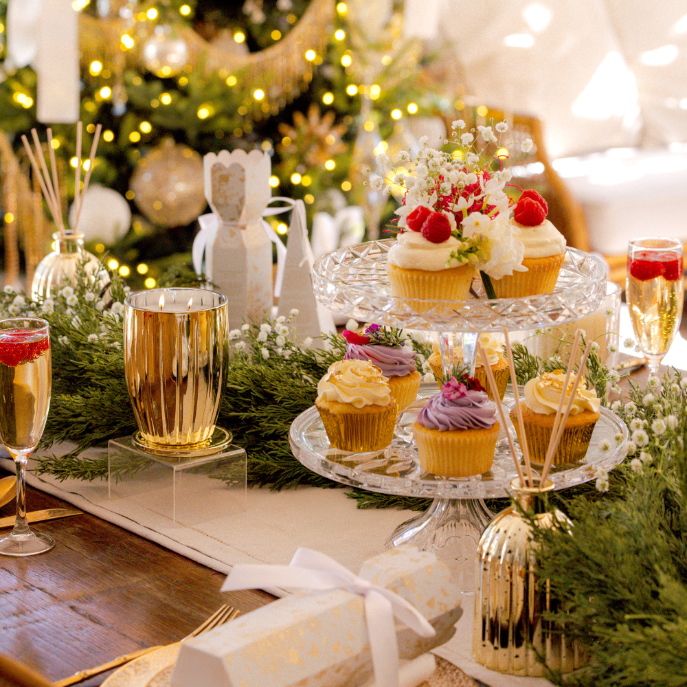 SPARKLING & RED RASPBERRIES | 370g Soy Candle | Christmas 2026