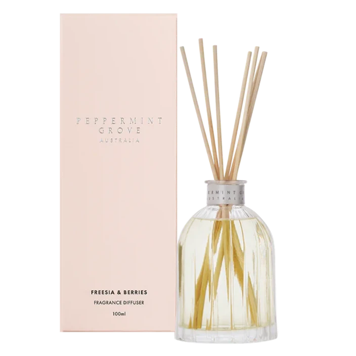 FREESIA & BERRIES | 100ml Fragrance Diffuser